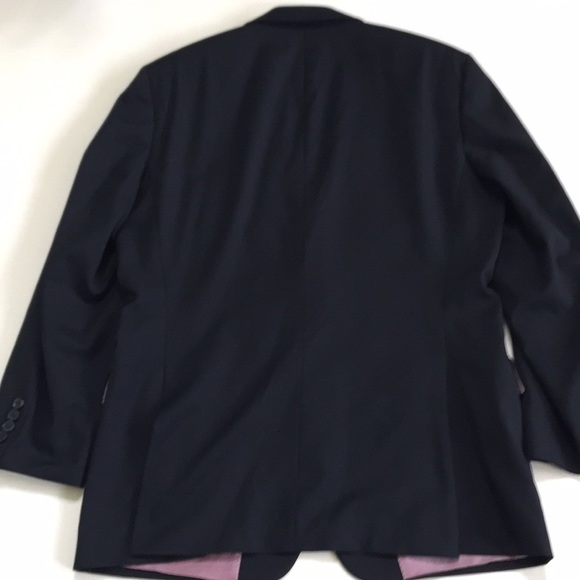 Hugo Boss Suit - Picture 3 of 8